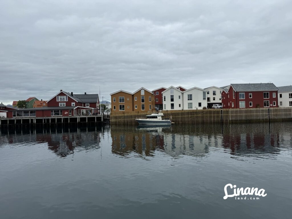 亨寧斯韋爾(Henningsvær)