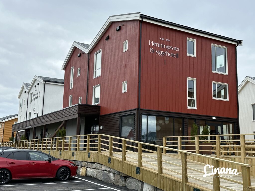 Henningsvær Bryggehotell