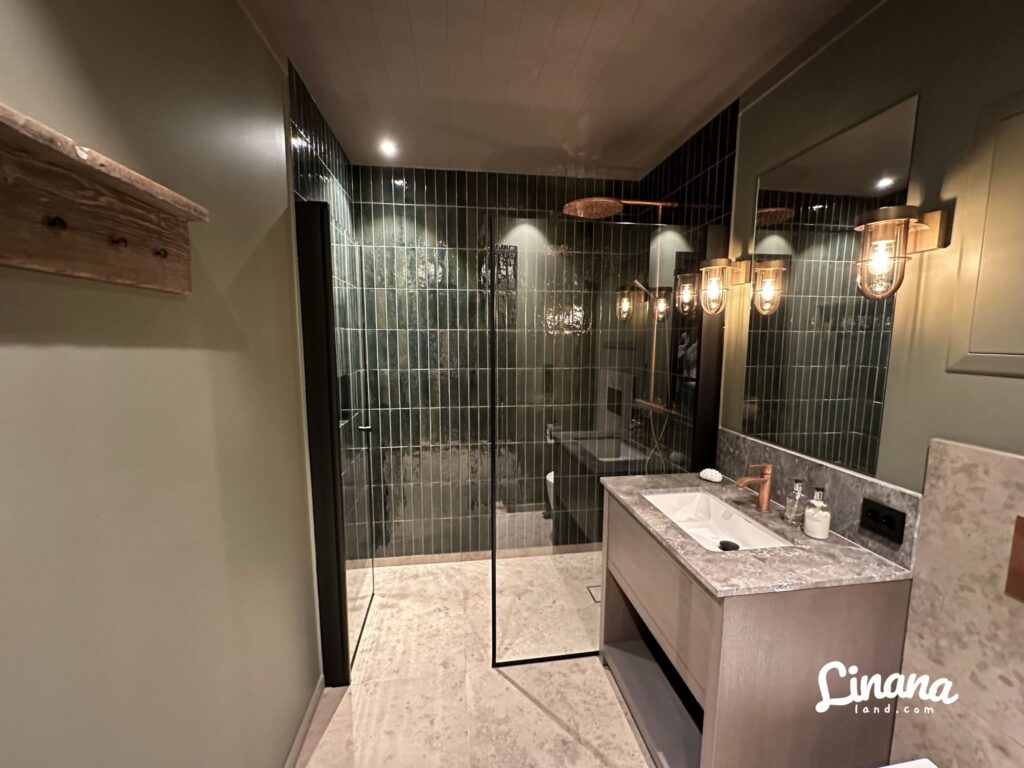 Henningsvær Bryggehotell