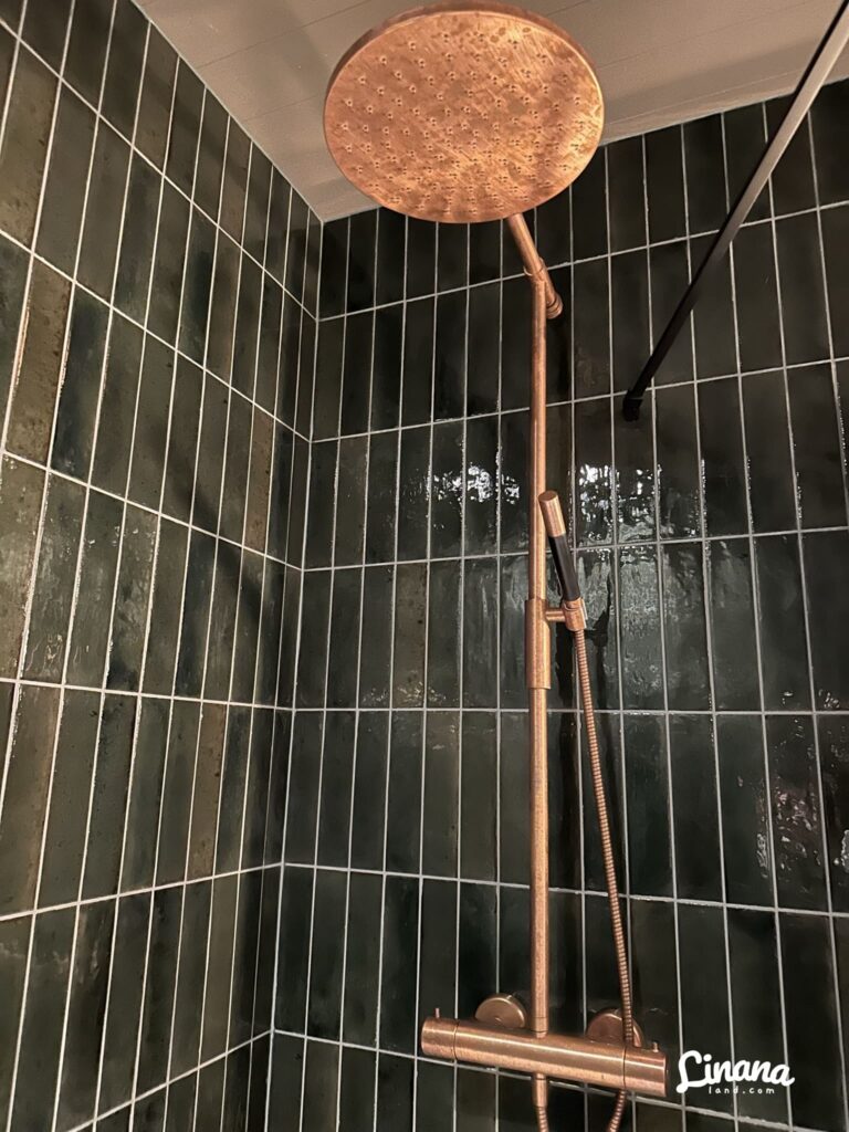 Henningsvær Bryggehotell