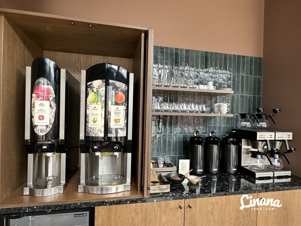 Henningsvær Bryggehotell