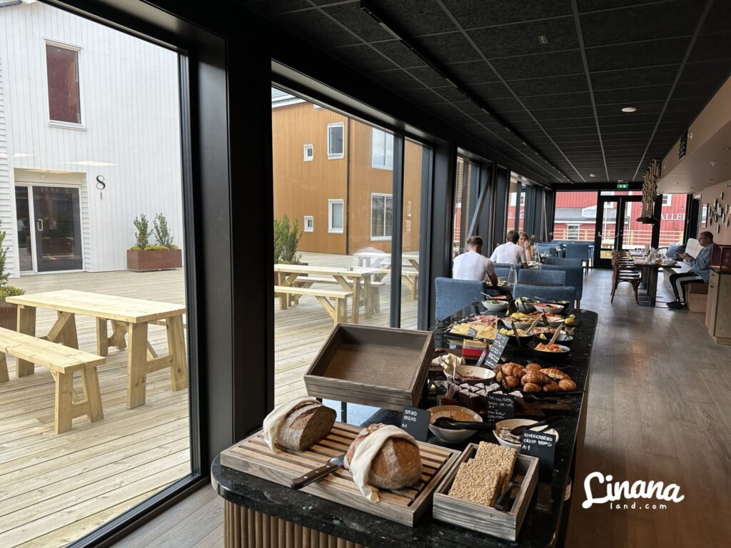 Henningsvær Bryggehotell